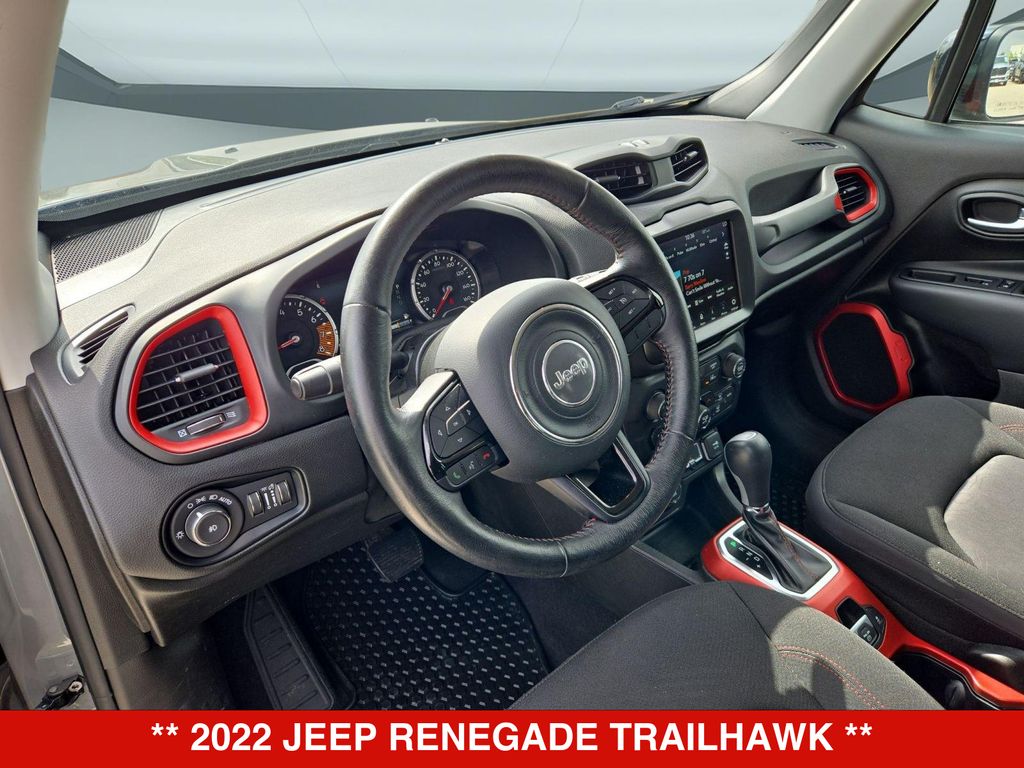 Thumbnail: 2022 Jeep Renegade - 2