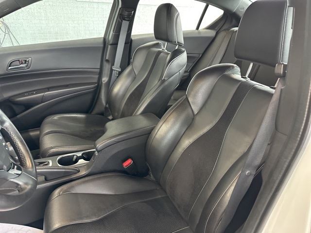 Image of 2019 Acura ILX