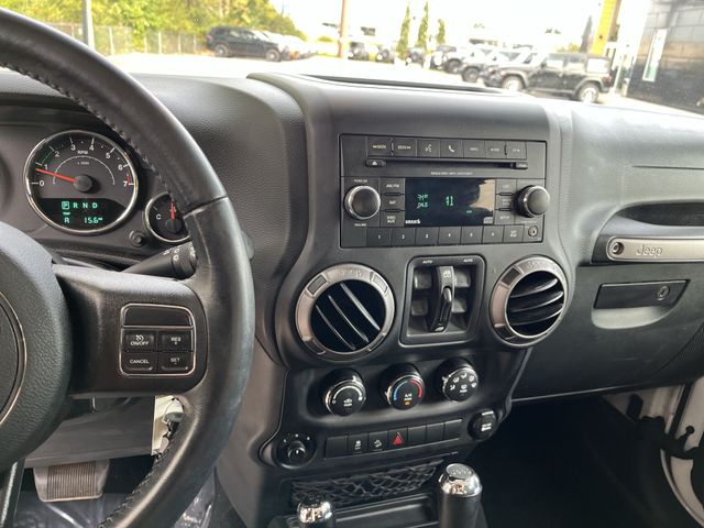 Thumbnail: 2018 Jeep Wrangler - 11