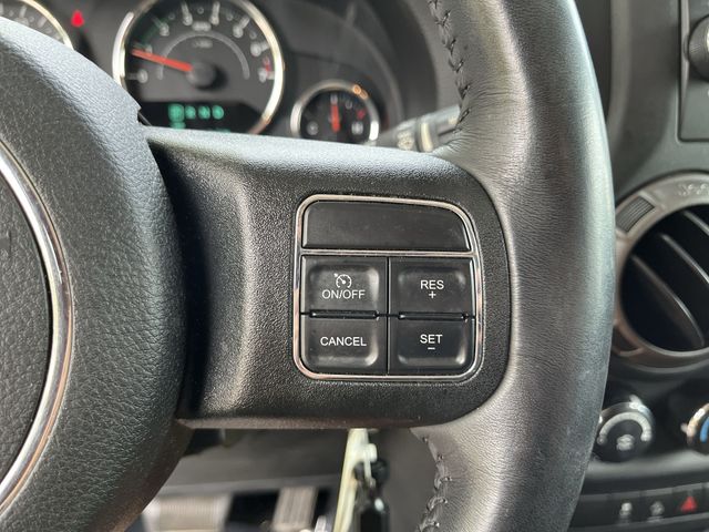 Thumbnail: 2018 Jeep Wrangler - 24