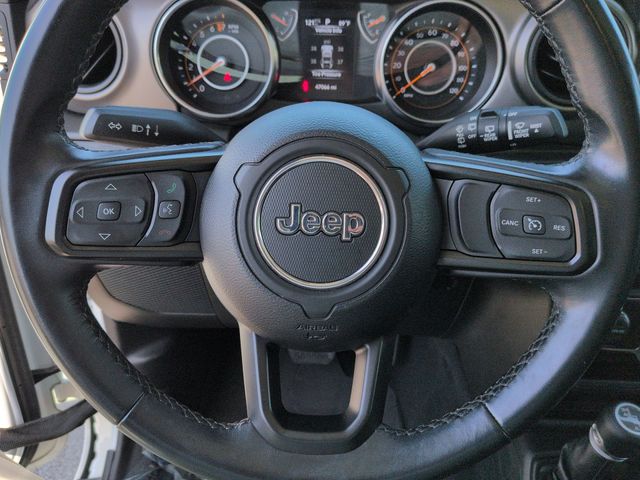 Thumbnail: 2022 Jeep Wrangler - 27