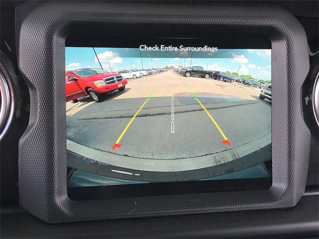 Thumbnail: 2019 Jeep Wrangler - 18