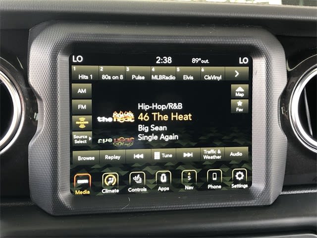 Thumbnail: 2019 Jeep Wrangler - 22