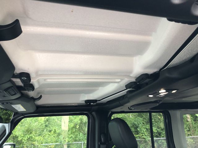 Thumbnail: 2021 Jeep Wrangler - 25