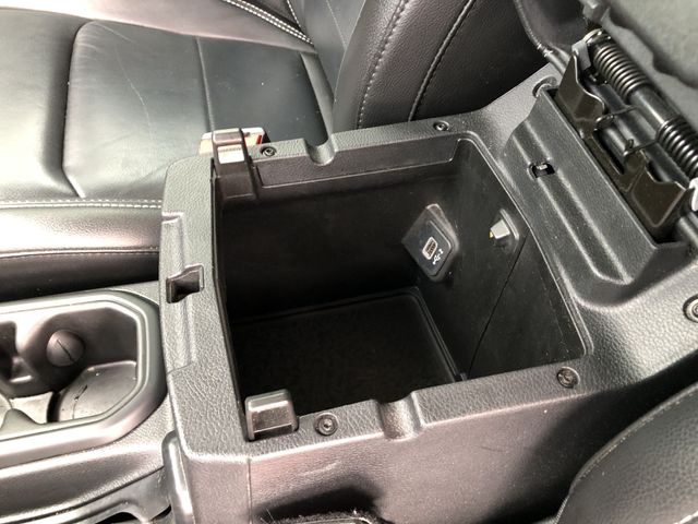 Thumbnail: 2021 Jeep Wrangler - 28