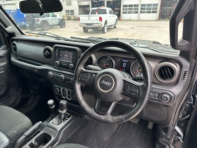 Thumbnail: 2021 Jeep Wrangler - 9