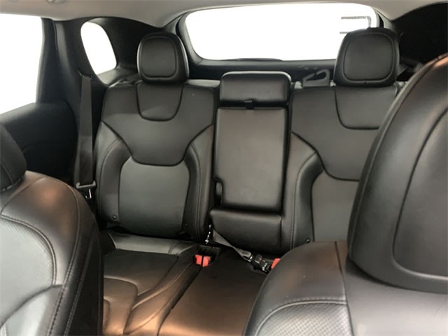 Thumbnail: 2019 Jeep Cherokee - 26