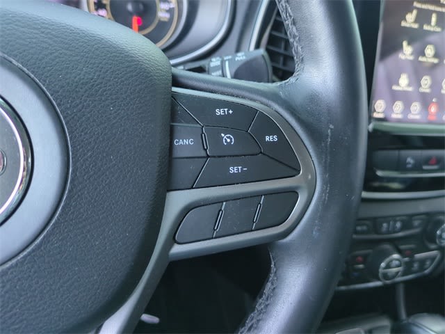 Thumbnail: 2019 Jeep Cherokee - 39