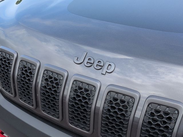 Thumbnail: 2022 Jeep Cherokee - 6