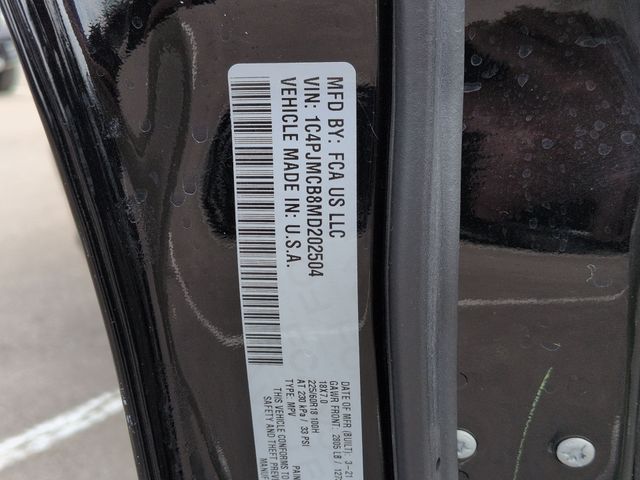 Thumbnail: 2021 Jeep Cherokee - 17