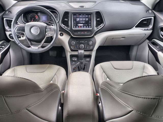Thumbnail: 2021 Jeep Cherokee - 10