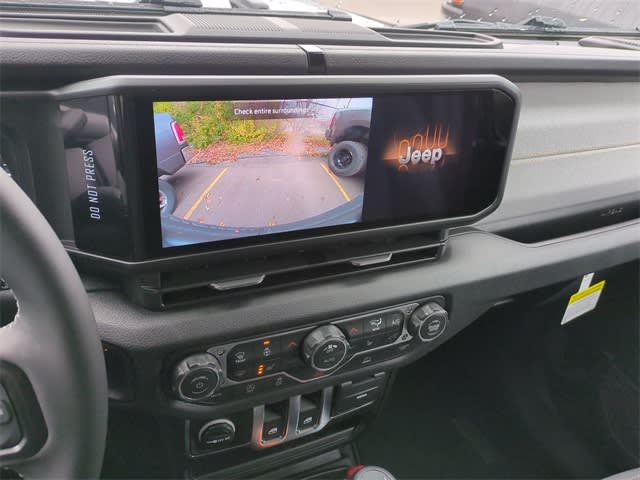 Thumbnail: 2026 Jeep Wrangler - 33