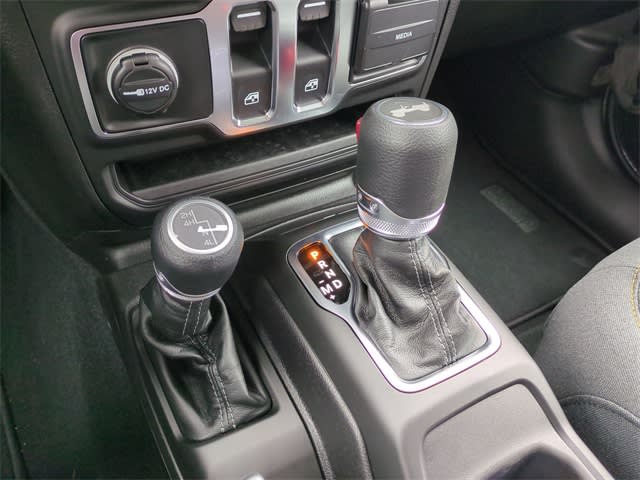 Thumbnail: 2026 Jeep Wrangler - 16