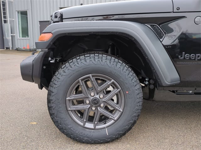 Thumbnail: 2026 Jeep Wrangler - 8