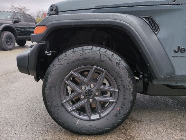 Thumbnail: 2026 Jeep Wrangler - 8