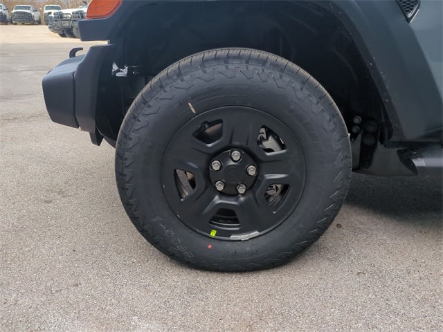 Thumbnail: 2026 Jeep Wrangler - 8