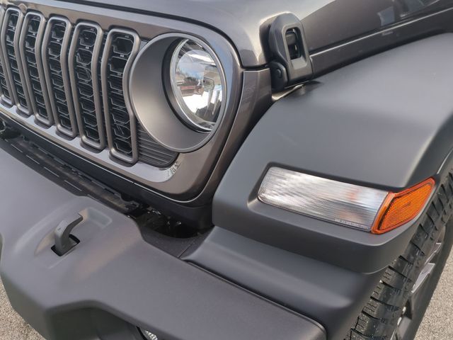 Thumbnail: 2026 Jeep Wrangler - 25