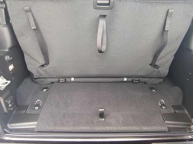 Thumbnail: 2026 Jeep Wrangler - 18