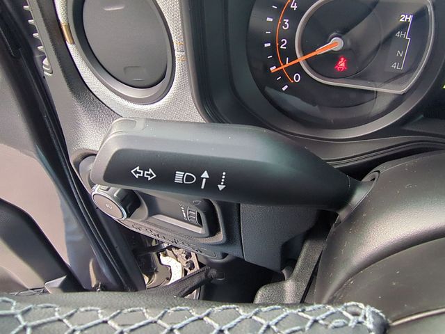 Thumbnail: 2026 Jeep Wrangler - 32