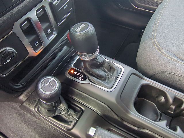 Thumbnail: 2026 Jeep Wrangler - 16