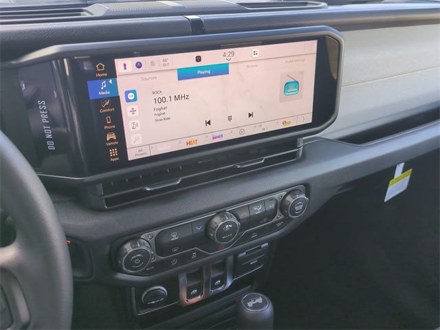 Thumbnail: 2026 Jeep Wrangler - 15