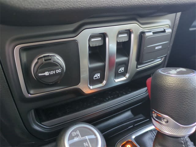 Thumbnail: 2026 Jeep Wrangler - 36