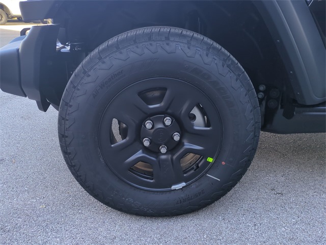 Thumbnail: 2026 Jeep Wrangler - 8