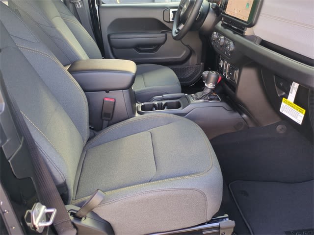 Thumbnail: 2026 Jeep Wrangler - 12