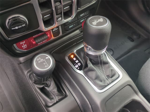 Thumbnail: 2026 Jeep Wrangler - 16