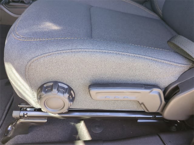 2025 Jeep Wrangler Sport 26