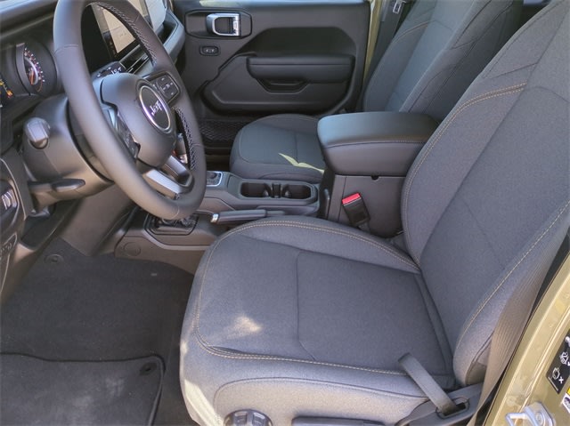 2025 Jeep Wrangler Sport 10