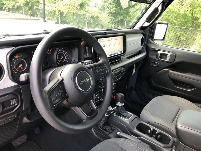 Thumbnail: 2026 Jeep Wrangler - 13