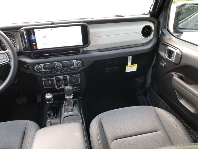 Thumbnail: 2026 Jeep Wrangler - 12