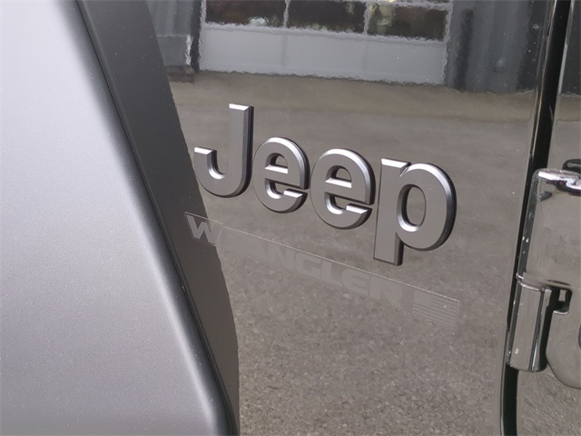 Thumbnail: 2026 Jeep Wrangler - 25