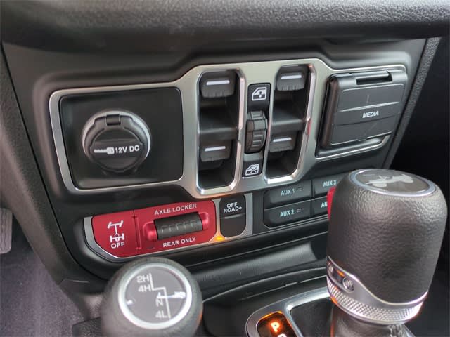 Thumbnail: 2026 Jeep Wrangler - 36