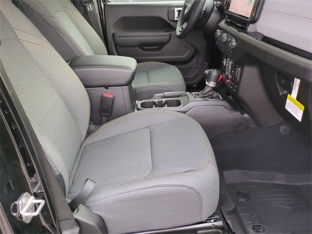 Thumbnail: 2026 Jeep Wrangler - 12