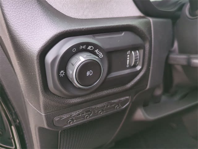 Thumbnail: 2026 Jeep Wrangler - 27