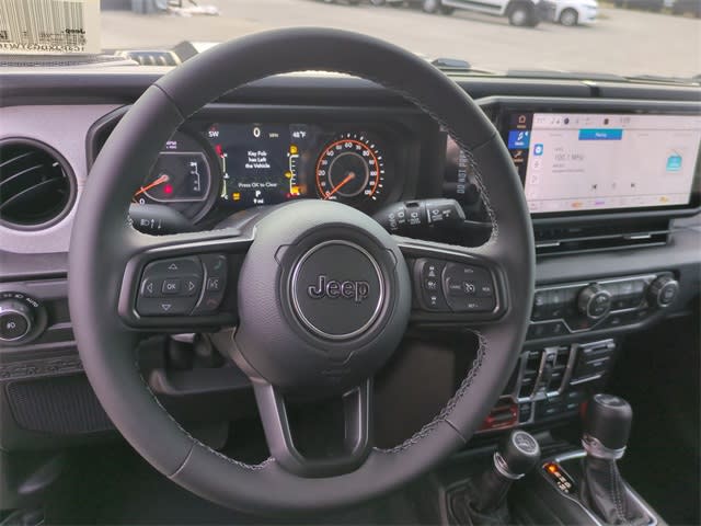 Thumbnail: 2026 Jeep Wrangler - 14