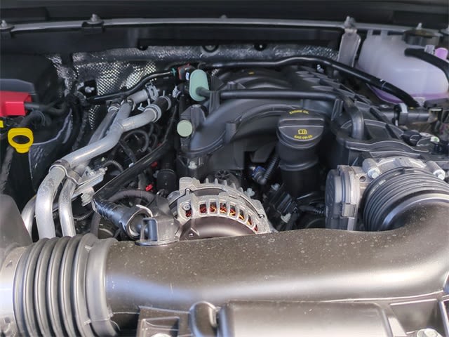 2025 Jeep Wrangler Sport 9