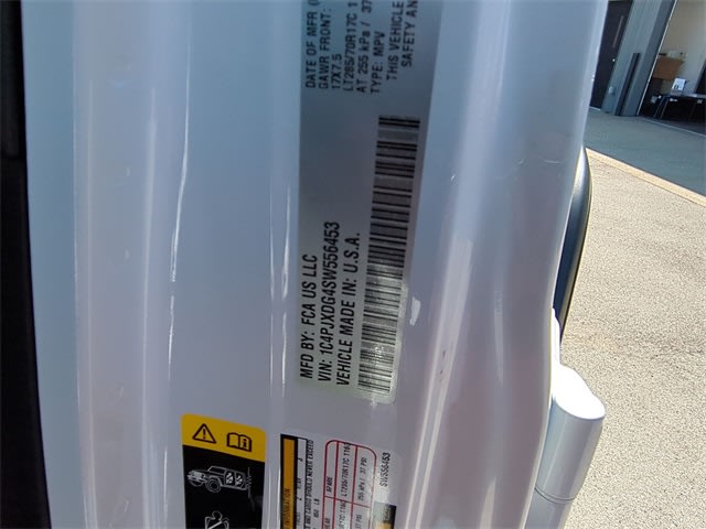 2025 Jeep Wrangler Sport 19