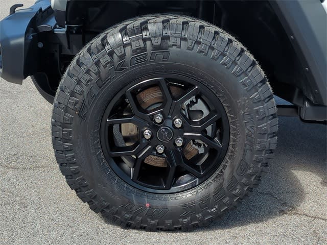 2025 Jeep Wrangler Sport 8