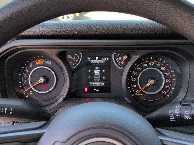 Thumbnail: 2026 Jeep Wrangler - 16