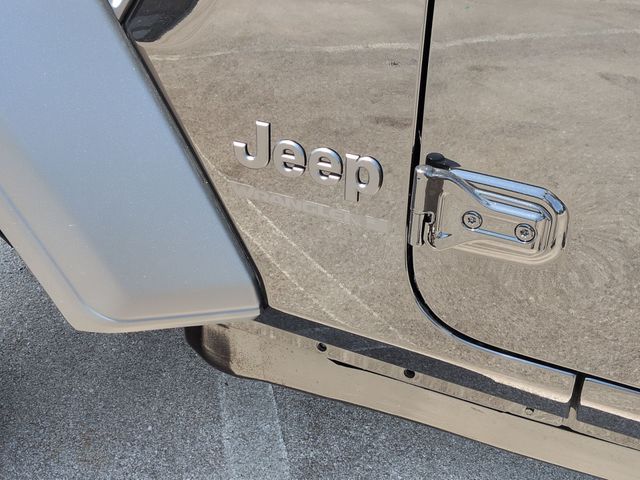 Thumbnail: 2026 Jeep Wrangler - 25
