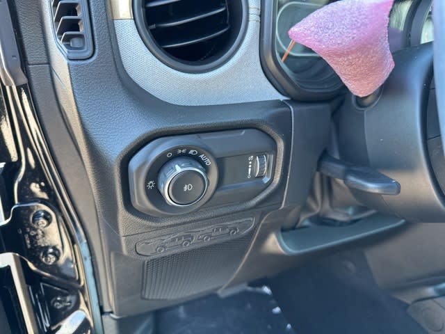 Thumbnail: 2026 Jeep Wrangler - 11