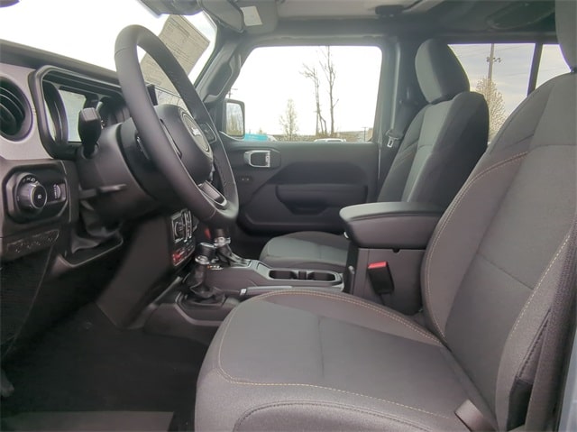 2025 Jeep Wrangler Sport 10
