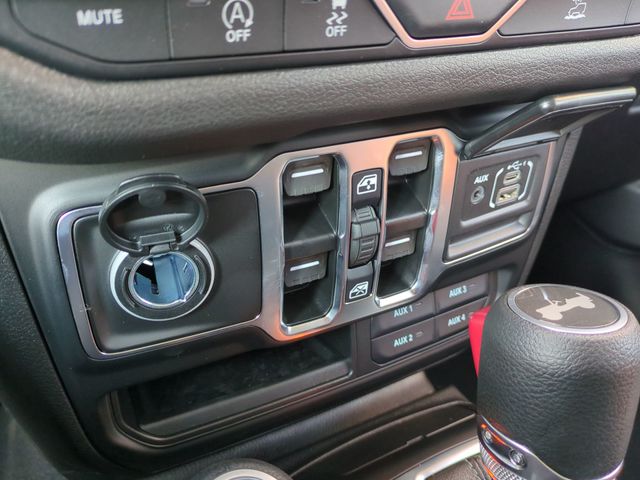 Thumbnail: 2026 Jeep Wrangler - 36
