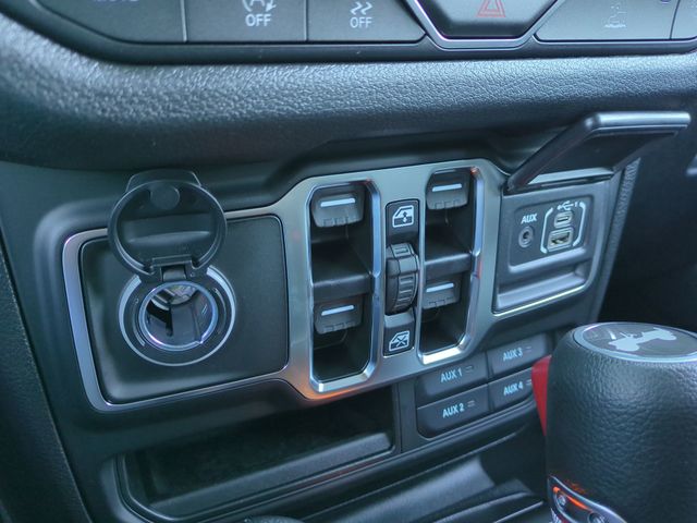Thumbnail: 2026 Jeep Wrangler - 36