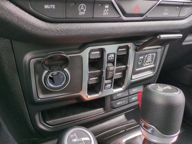 Thumbnail: 2026 Jeep Wrangler - 35
