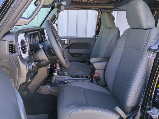 Thumbnail: 2026 Jeep Wrangler - 10