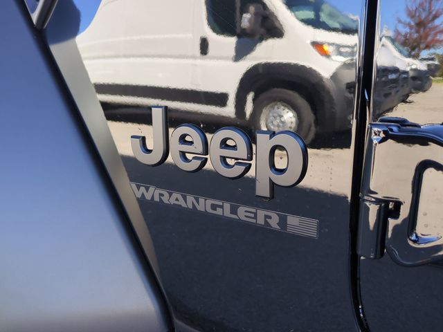 Thumbnail: 2026 Jeep Wrangler - 25